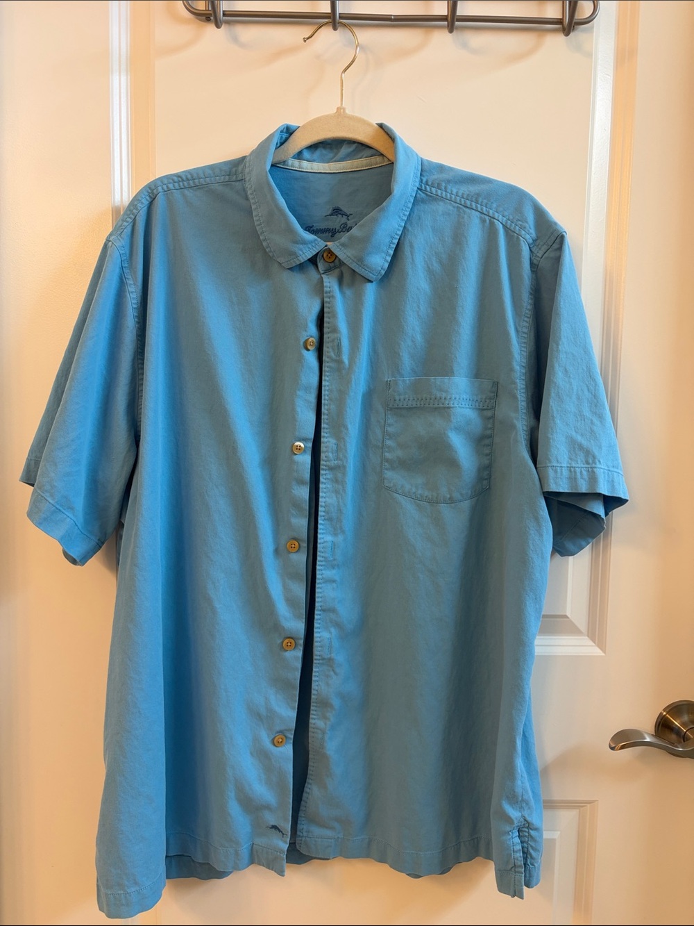 Tommy Bahama Short-Sleeve silk blend Button-Down Shirt in Light Blue